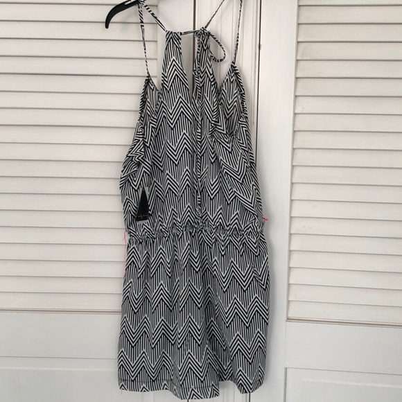 City Triangles, Black & White Geometric Romper - Picture 3 of 6